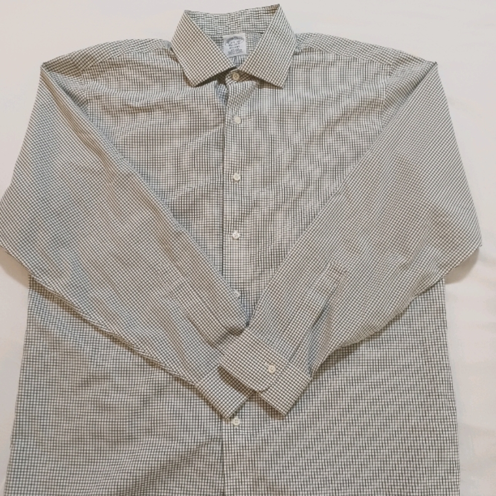 Brooks brothers large